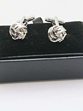 ‘Tying the Knot’ Silver Knotted Cufflinks
